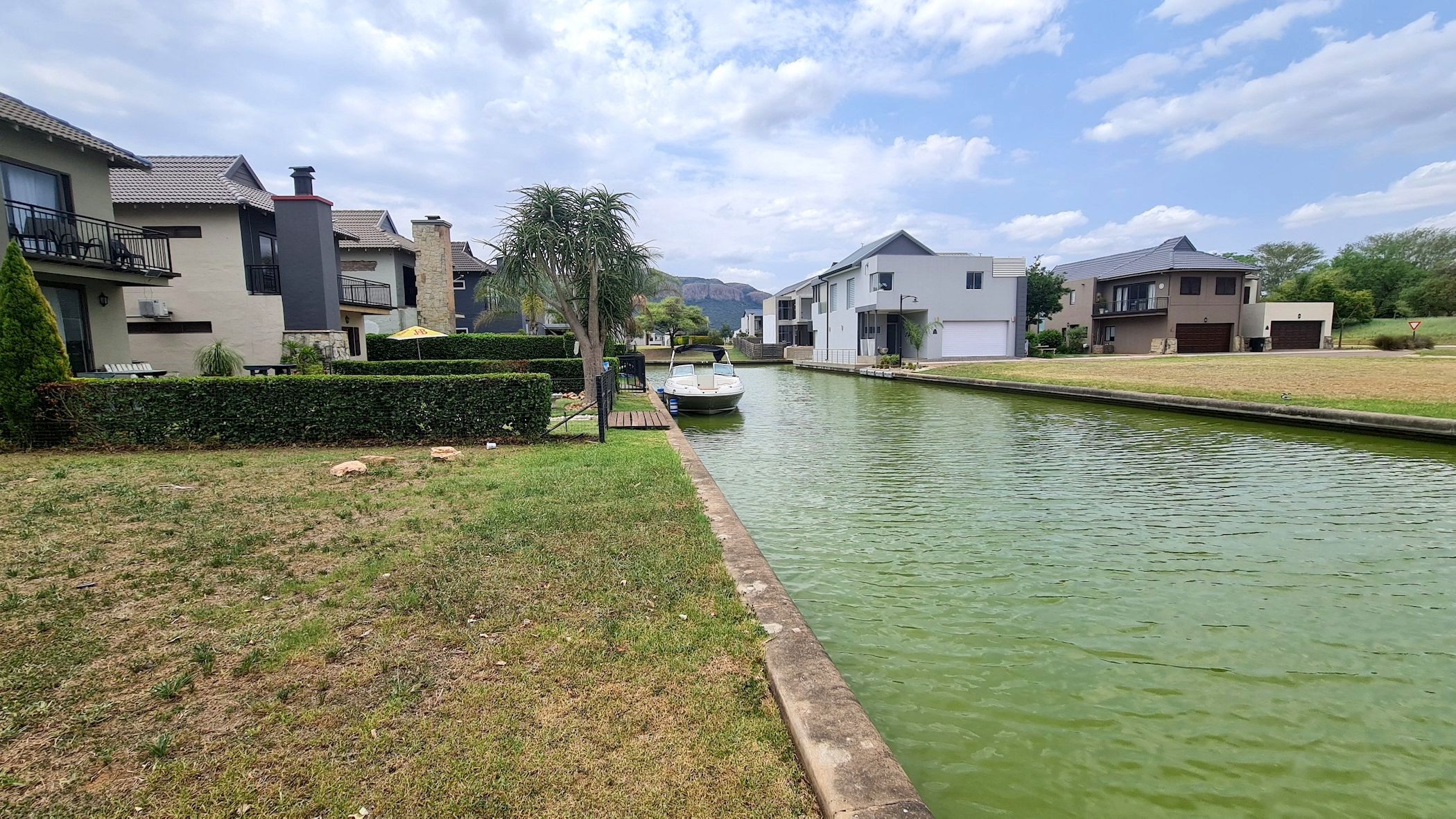 Residential vacant land for sale in The Islands Estate - 1HR1639751