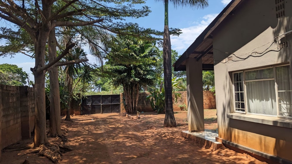 House for sale in Woodlands, Zambia - 3ZA1639827 House for sale in Woodlands, Zambia - 3ZA1639827