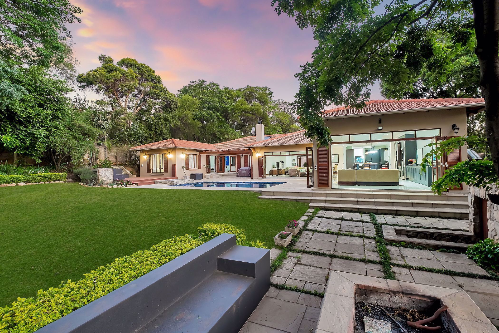 House to rent in Morningside, Sandton - JBL1754605