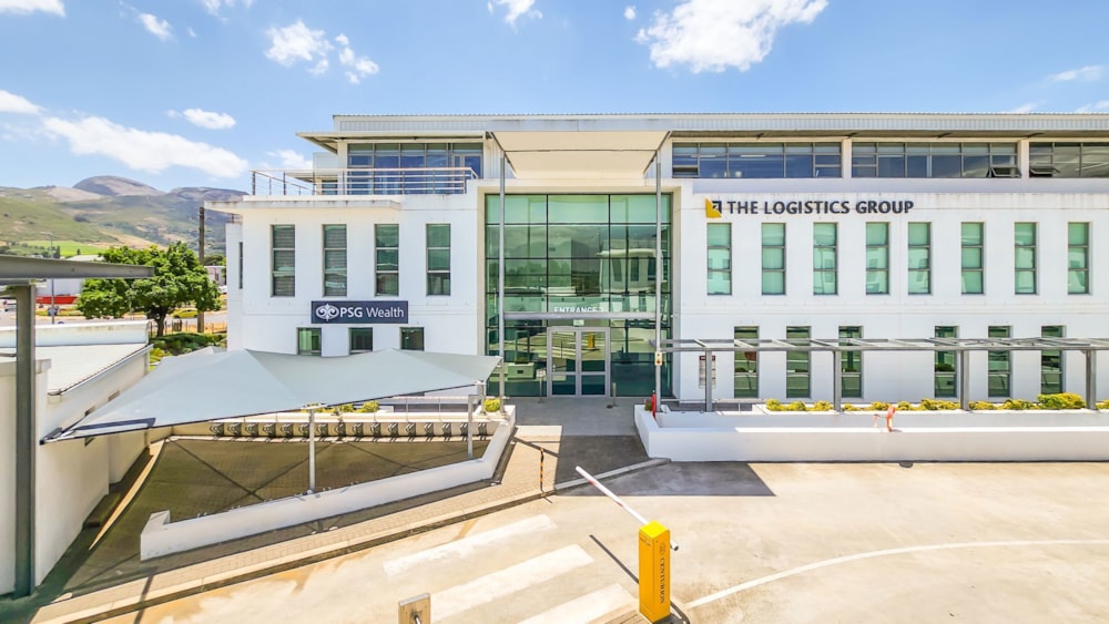 Commercial office for sale in Paarl South - TK1640019 Commercial office for sale in Paarl South - TK1640019