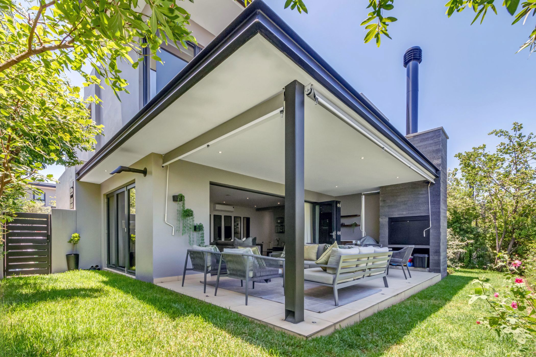 Double-storey cluster for sale in Steyn City - 1SY1642087