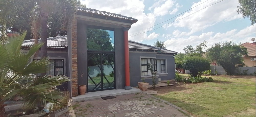 House for sale in Three Rivers North - 1VT1640331