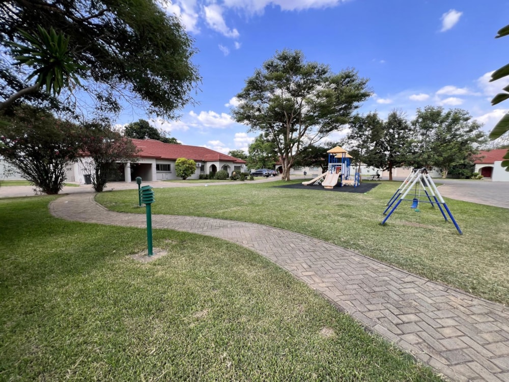 House to rent in Sunningdale, Zambia - 3ZA1641777