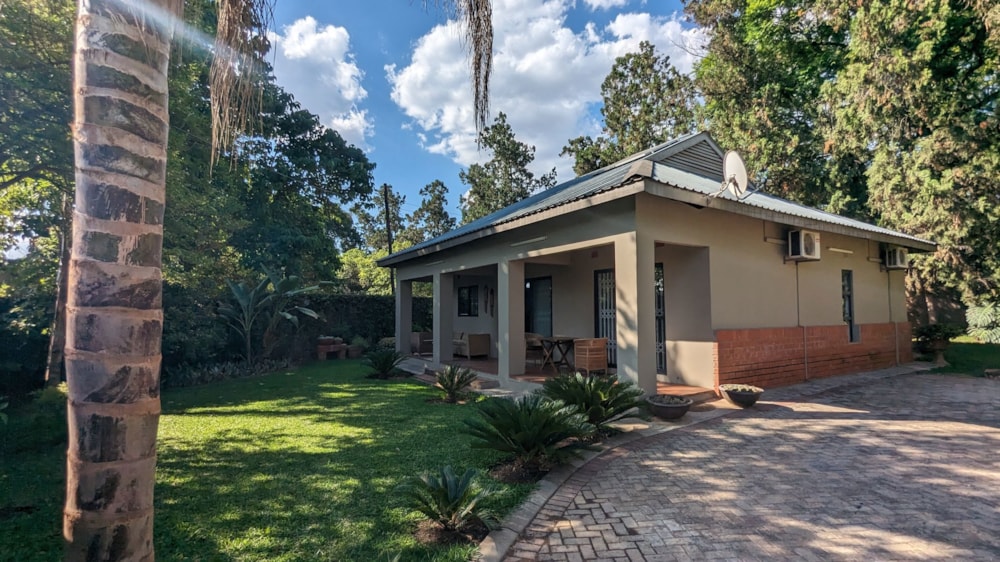 Cottage to rent in Roma, Zambia - 3ZA1640510 Cottage to rent in Roma, Zambia - 3ZA1640510