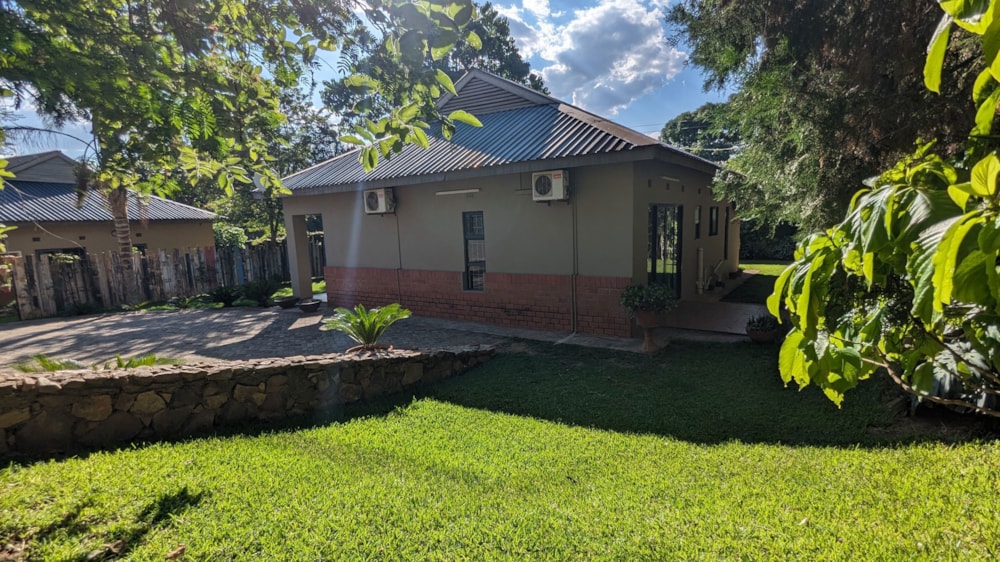 Cottage to rent in Roma, Zambia - 3ZA1640510 Cottage to rent in Roma, Zambia - 3ZA1640510