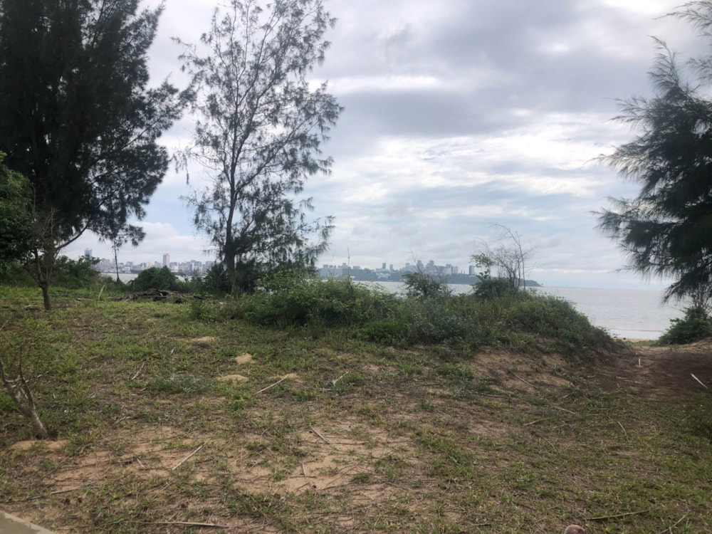 Beachfront villa for sale in Catembe, Mozambique - 3MQ1640994