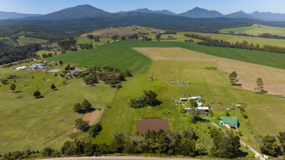 Smallholding for sale in Hoekwil - GEO1641176 Smallholding for sale in Hoekwil - GEO1641176