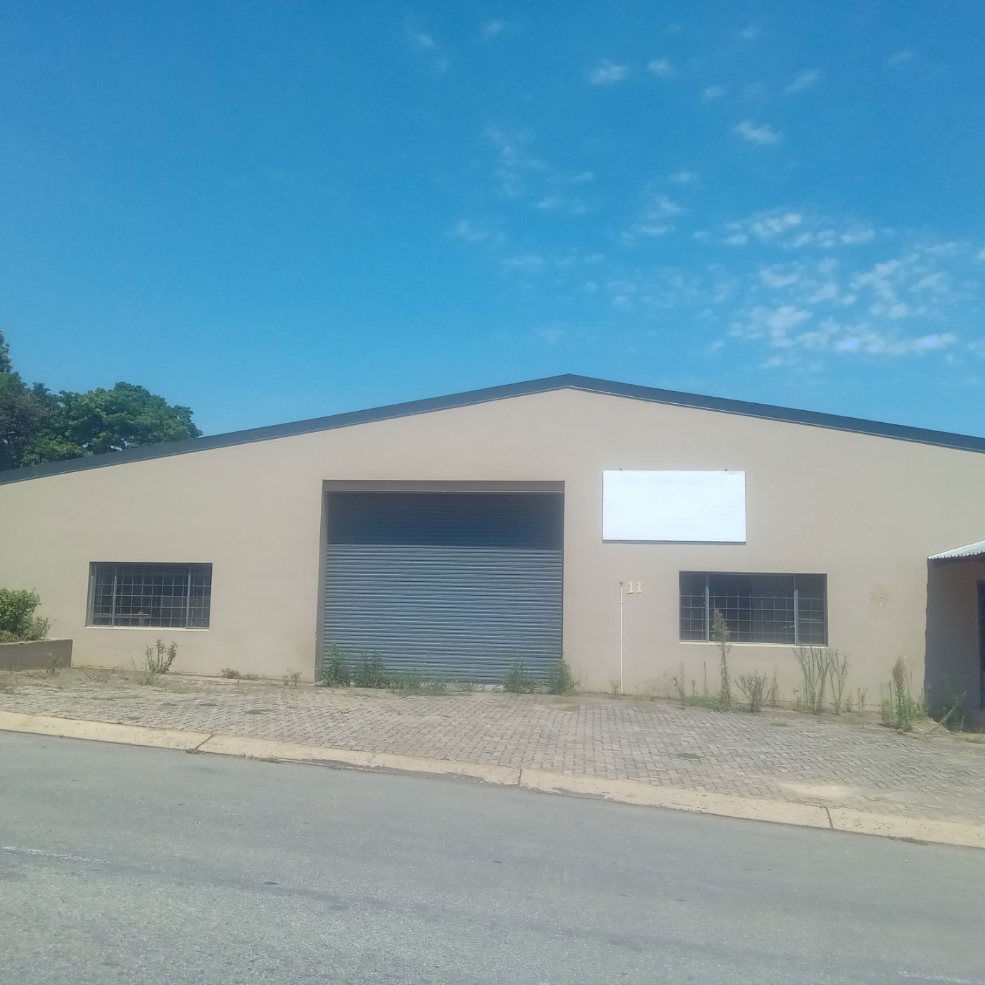 Commercial industrial property to rent in Mbombela Central (Nelspruit Central) - 1NS1641299