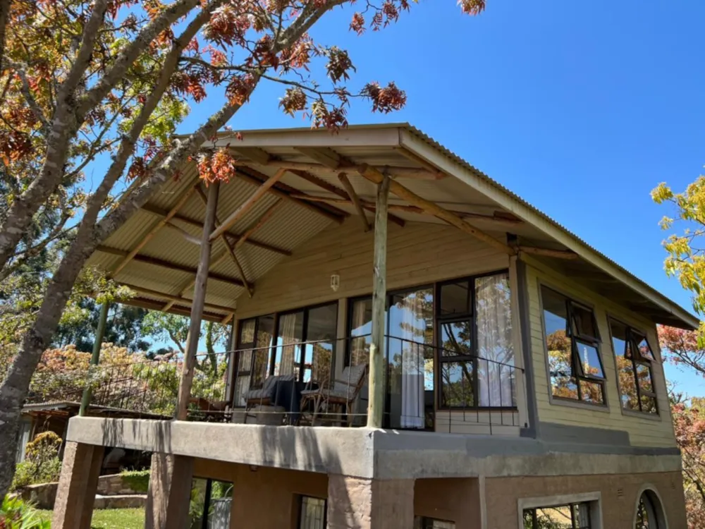 Game lodge sold in Chimanimani, Zimbabwe - 3ZB1641306
