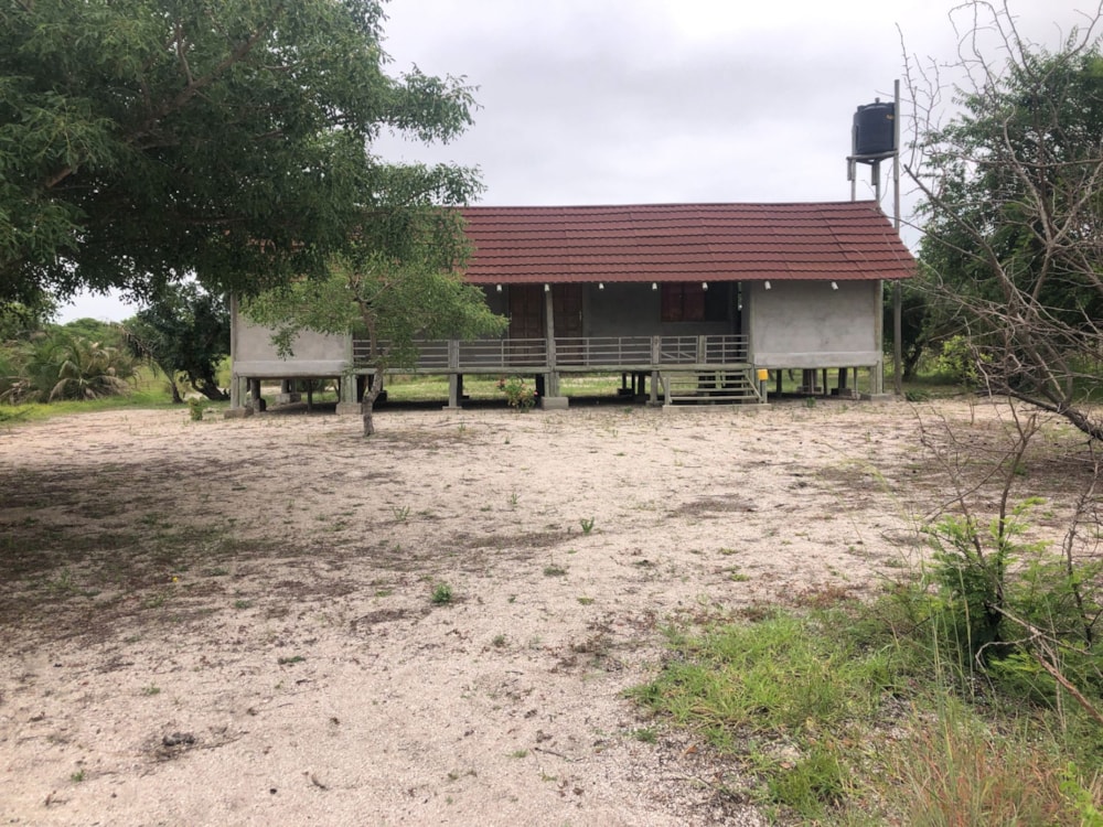 Beach bungalow for sale in Catembe, Mozambique - 3MQ1641307