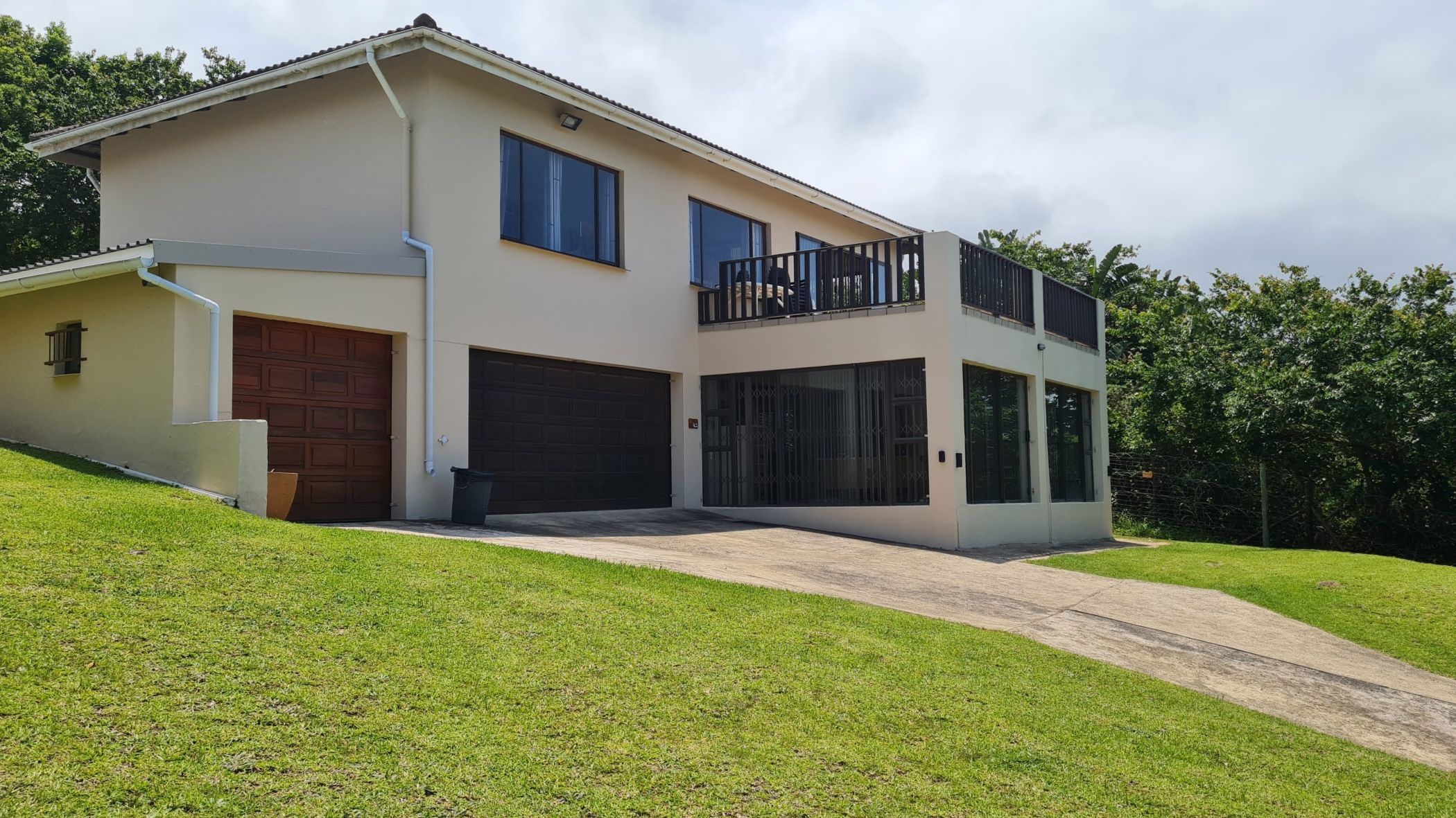 Double-storey house for sale in Palm Beach - 1PD1639441