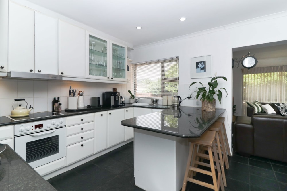 House let in Welgedacht, Bellville - Welgemoed Surrounds - NSL1687644 House let in Welgedacht, Bellville - Welgemoed Surrounds - NSL1687644