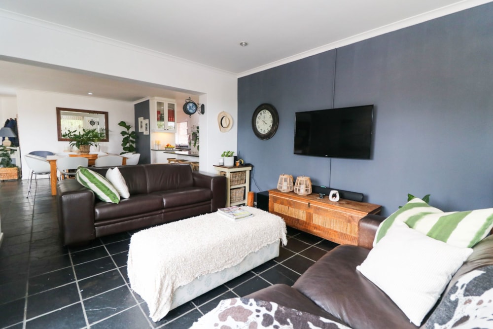 House let in Welgedacht, Bellville - Welgemoed Surrounds - NSL1687644 House let in Welgedacht, Bellville - Welgemoed Surrounds - NSL1687644