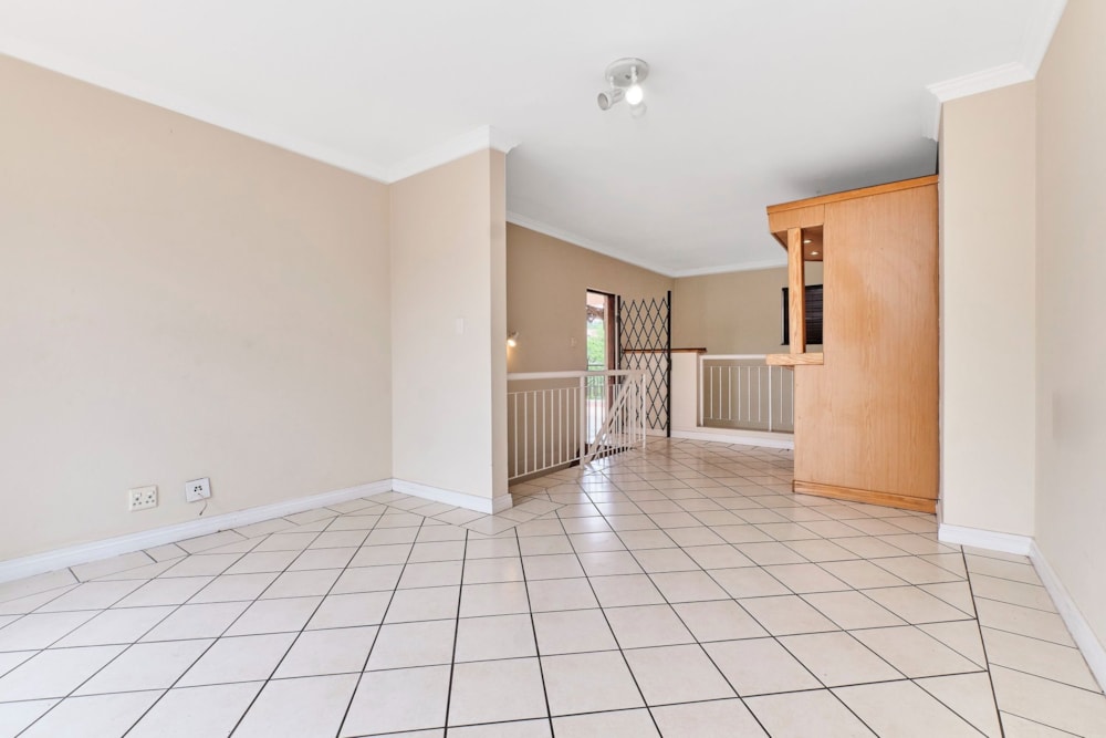 Double-storey apartment for sale in Rivonia - HP1749338 Double-storey apartment for sale in Rivonia - HP1749338