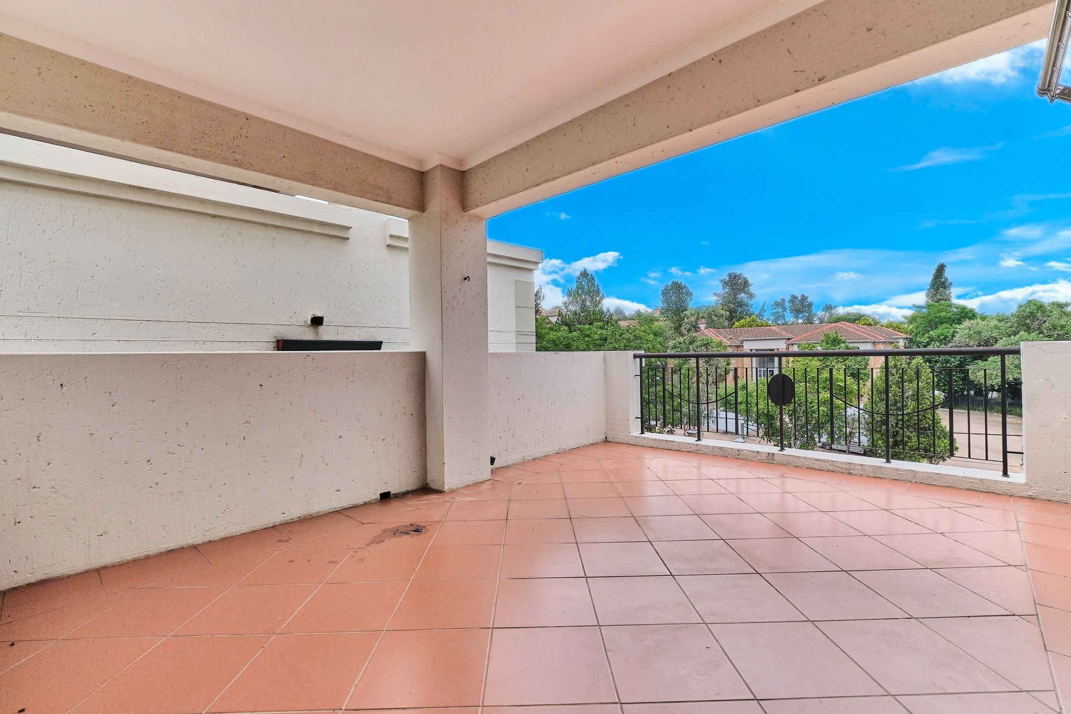 Double-storey apartment for sale in Rivonia - HP1749338