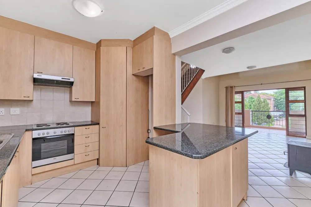 Double-storey apartment for sale in Rivonia - HP1749338 Double-storey apartment for sale in Rivonia - HP1749338