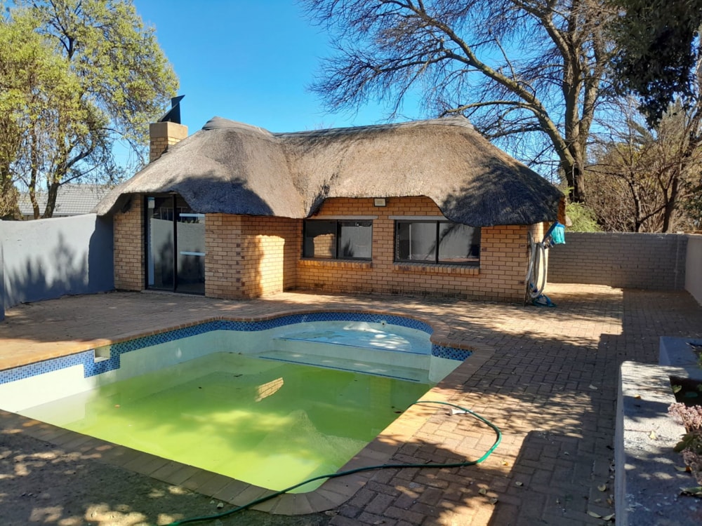House for sale in Kanonkop, Middelburg, Mpumalanga - 1MD1742462 House for sale in Kanonkop, Middelburg, Mpumalanga - 1MD1742462