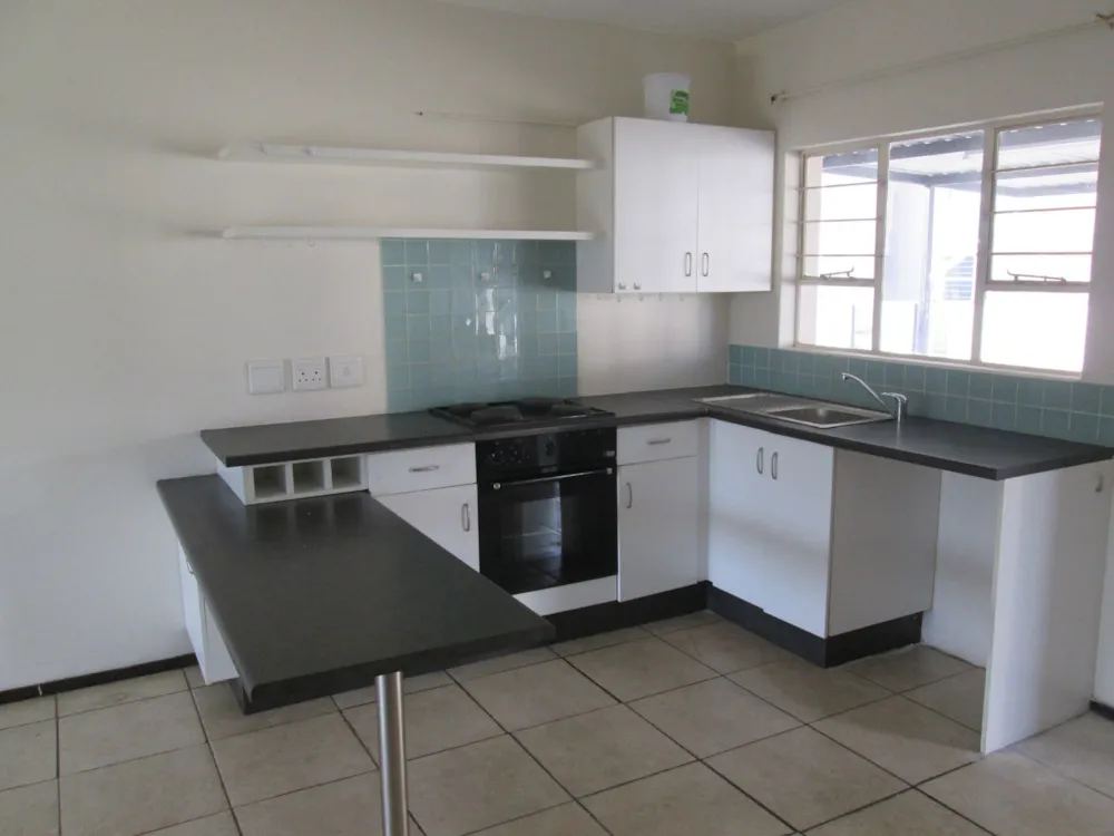 Townhouse let in Brenthurst - 1BJ1733397 Townhouse let in Brenthurst - 1BJ1733397