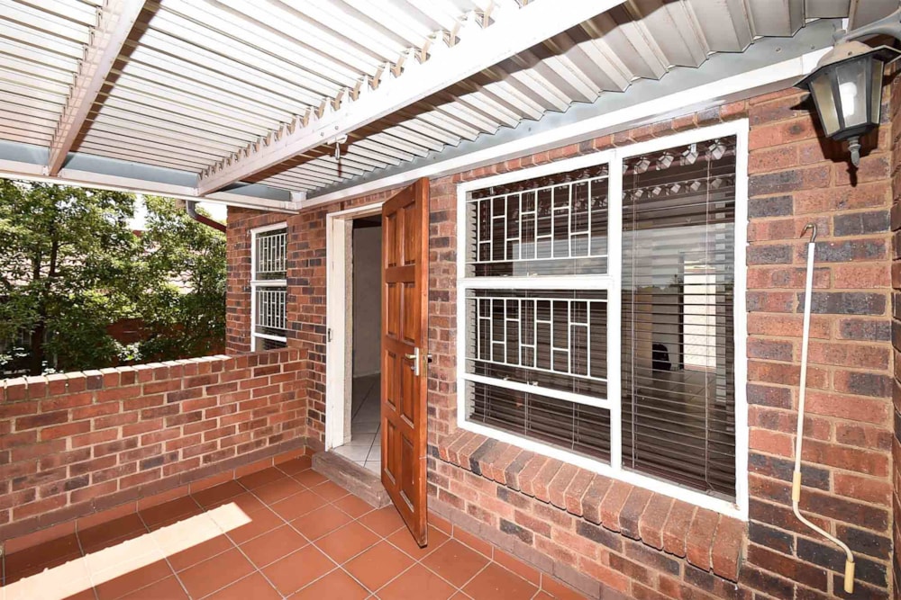 Apartment sold in Wilro Park - RDT1642256 Apartment sold in Wilro Park - RDT1642256