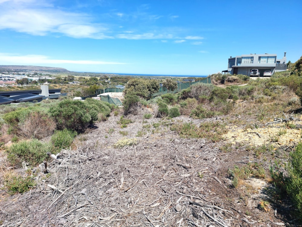 Residential vacant land sold in Chapman's Bay Estate - FH1680700 Residential vacant land sold in Chapman's Bay Estate - FH1680700