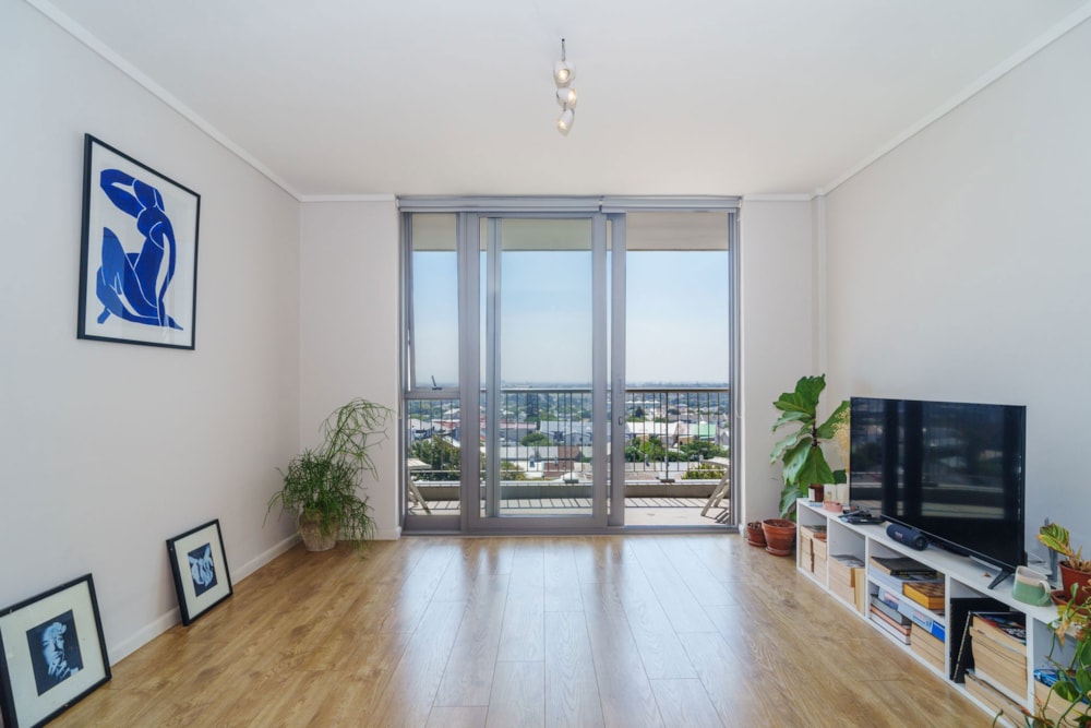 Apartment sold in Observatory, Cape Town - KW1644647