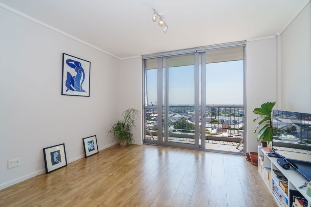 Apartment sold in Observatory, Cape Town - KW1644647