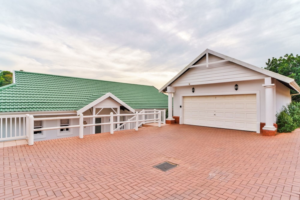 Townhouse for sale in Mount Edgecombe Country Estate - 1MT1736080