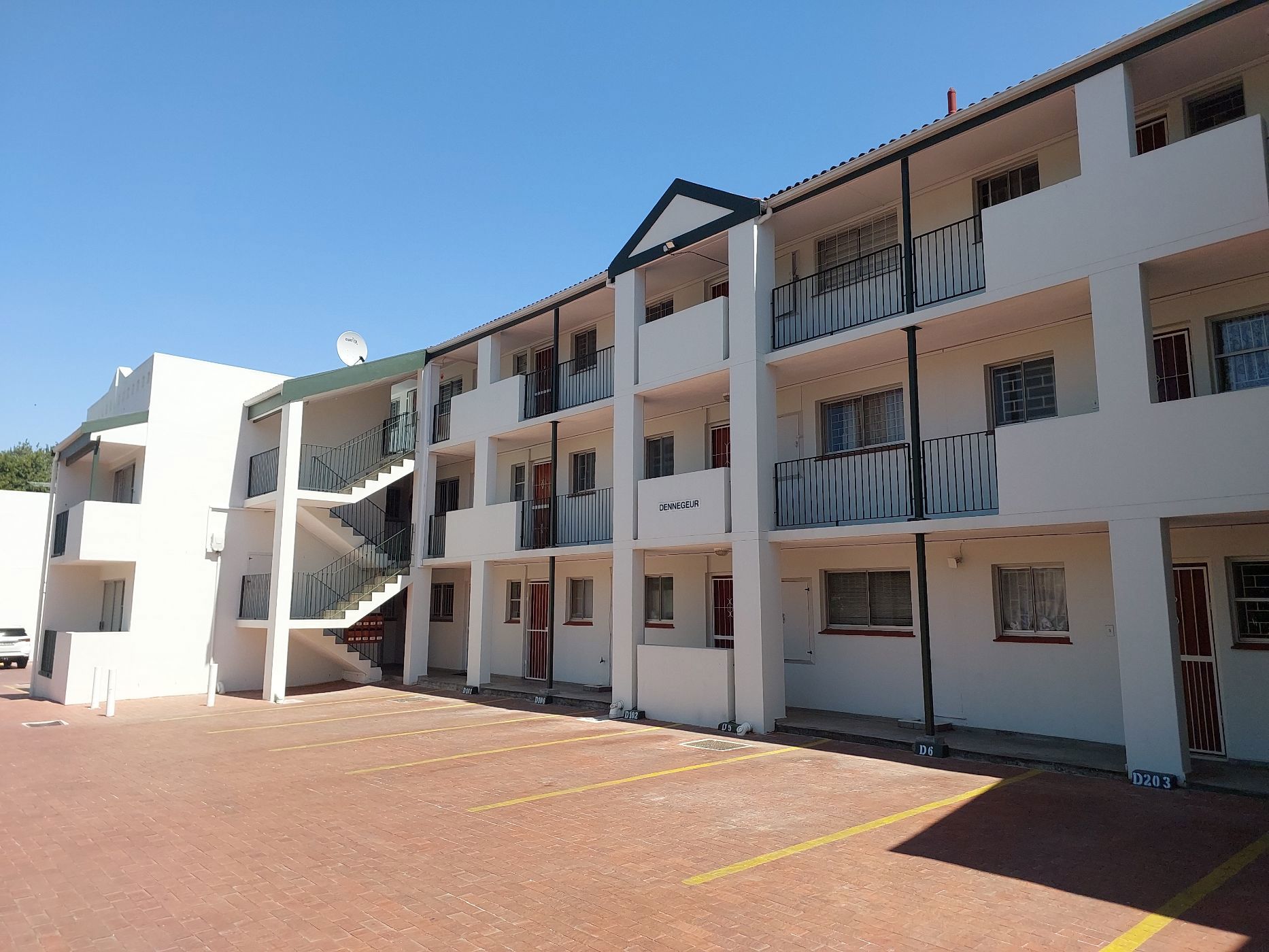 Apartment to rent in Stellenbosch Central - STL1713482
