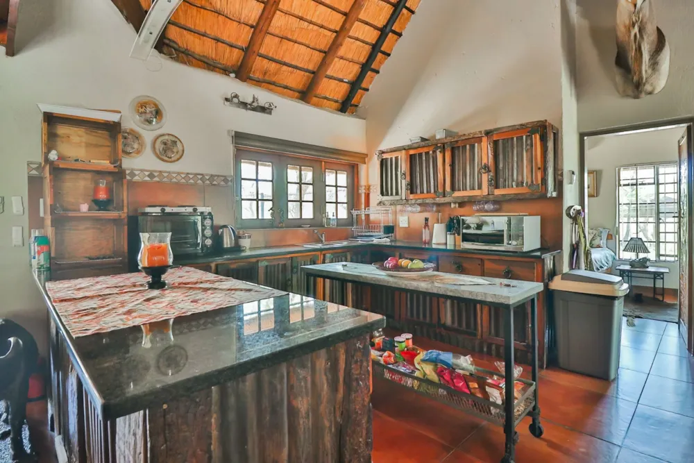 House for sale in Marloth Park - 1NK1641687 House for sale in Marloth Park - 1NK1641687