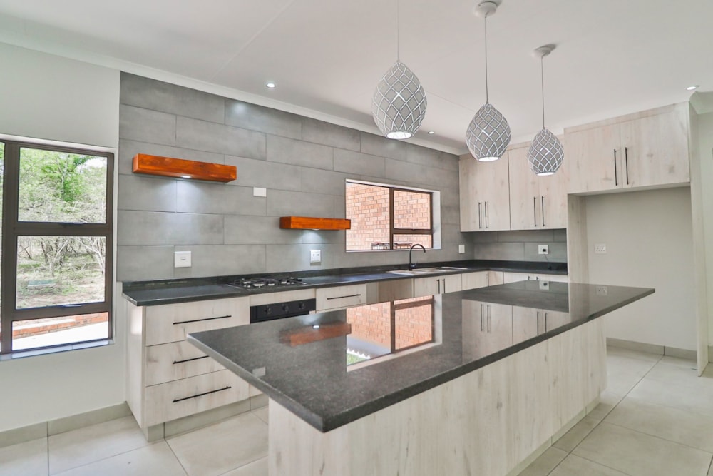 House for sale in Marloth Park - 1NK1641930 House for sale in Marloth Park - 1NK1641930