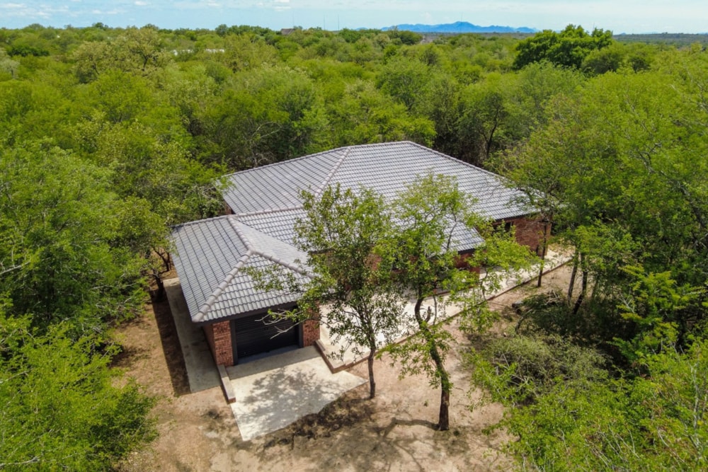 House for sale in Marloth Park - 1NK1641930 House for sale in Marloth Park - 1NK1641930