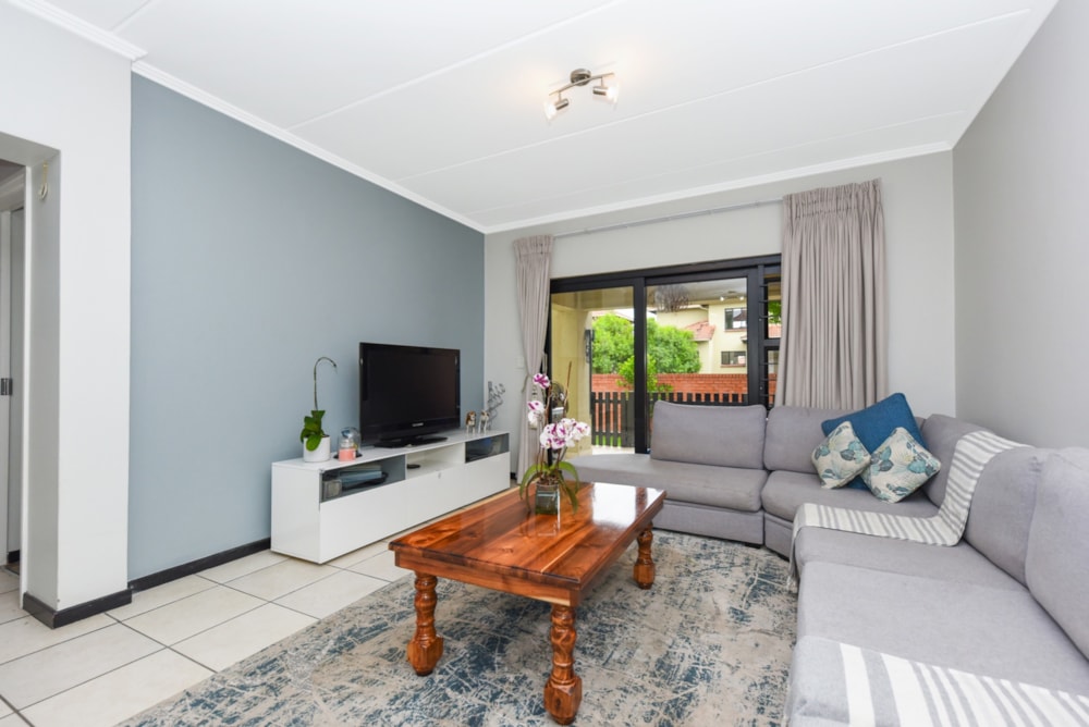 Apartment for sale in Douglasdale - FW1671417 Apartment for sale in Douglasdale - FW1671417