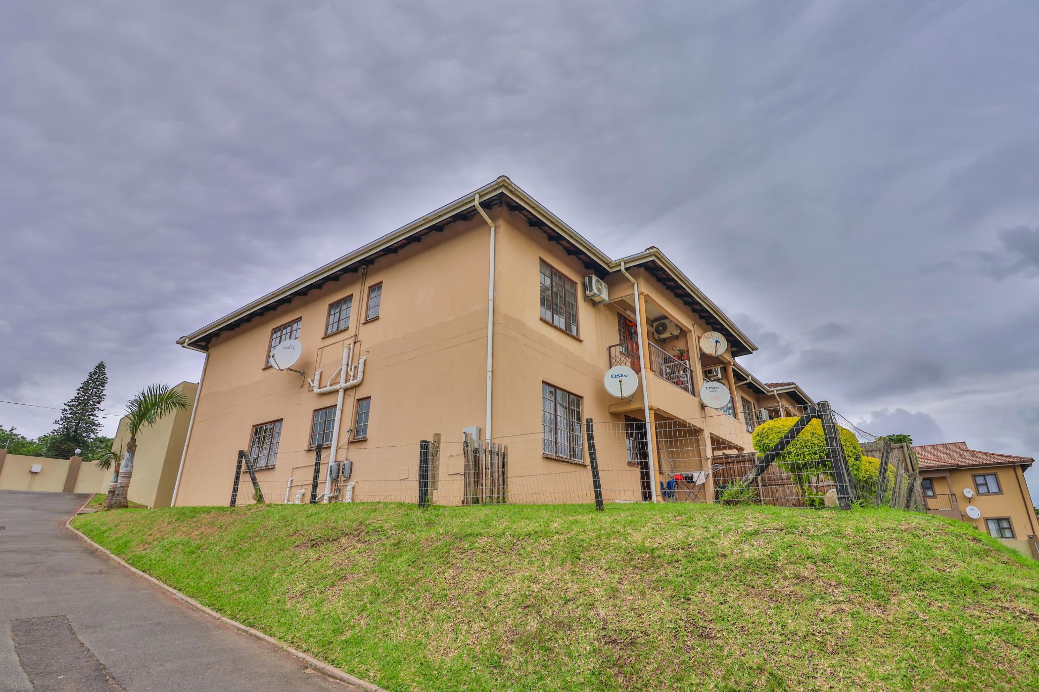 Apartment for sale in Amanzimtoti - 1WB1641599