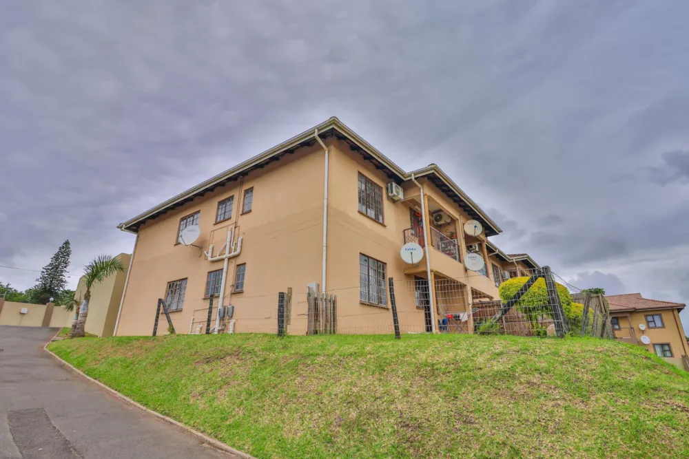 Apartment for sale in Amanzimtoti - 1WB1641599 Apartment for sale in Amanzimtoti - 1WB1641599