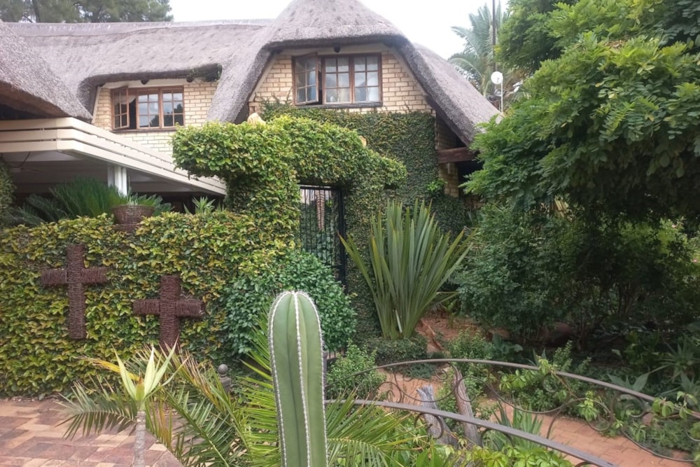 House for sale in Schweizer-Reneke - 1KJ1643400 House for sale in Schweizer-Reneke - 1KJ1643400