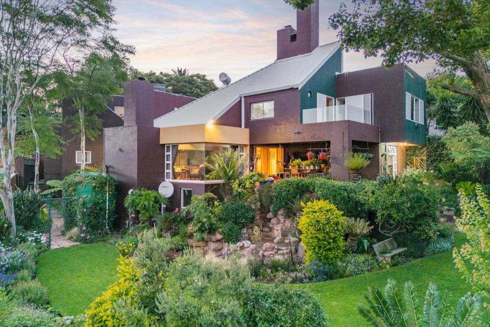 House sold in Emmarentia - GRE1636007 House sold in Emmarentia - GRE1636007