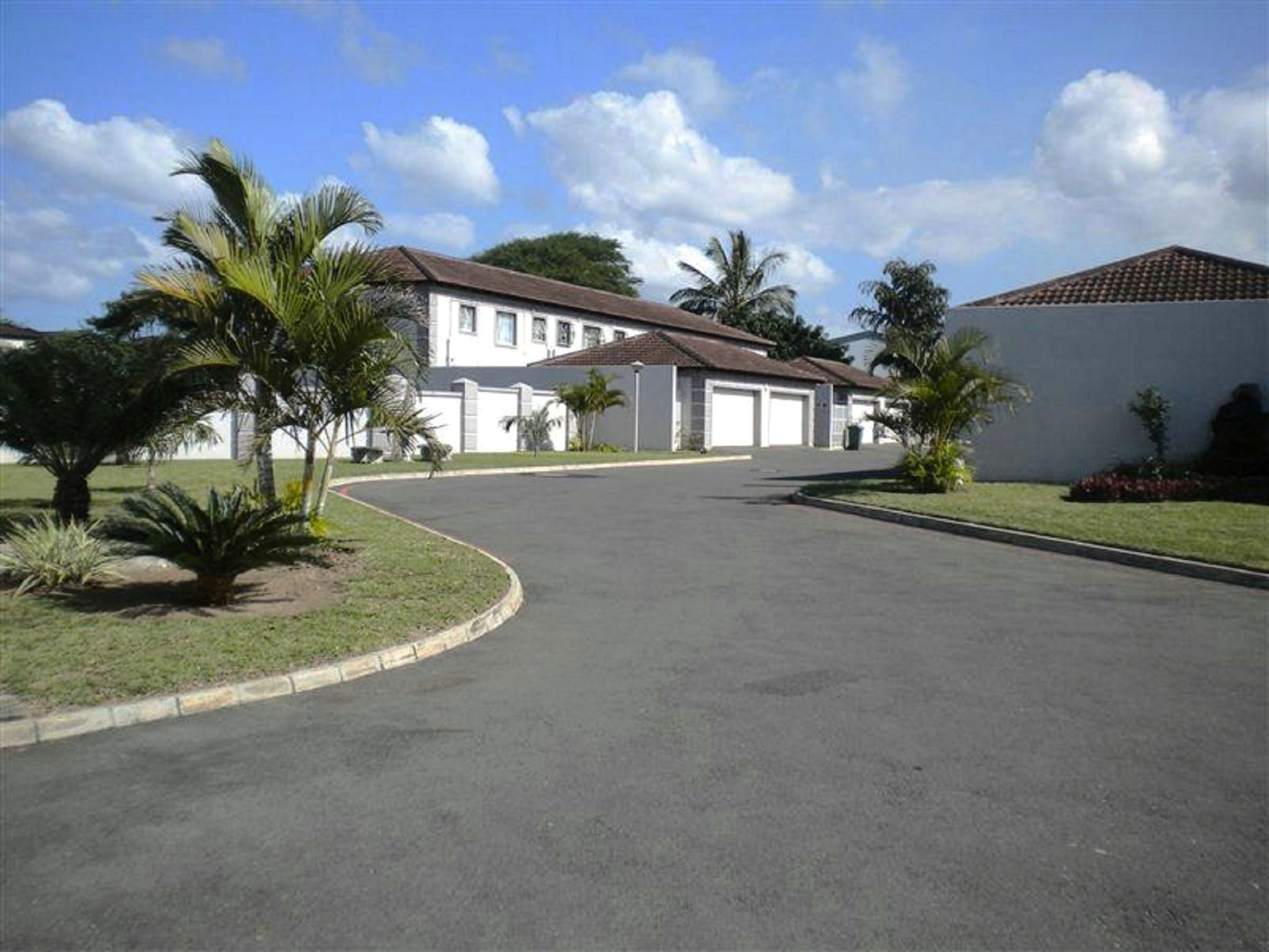 Double-storey apartment let in Meer en See - 1RY1675117