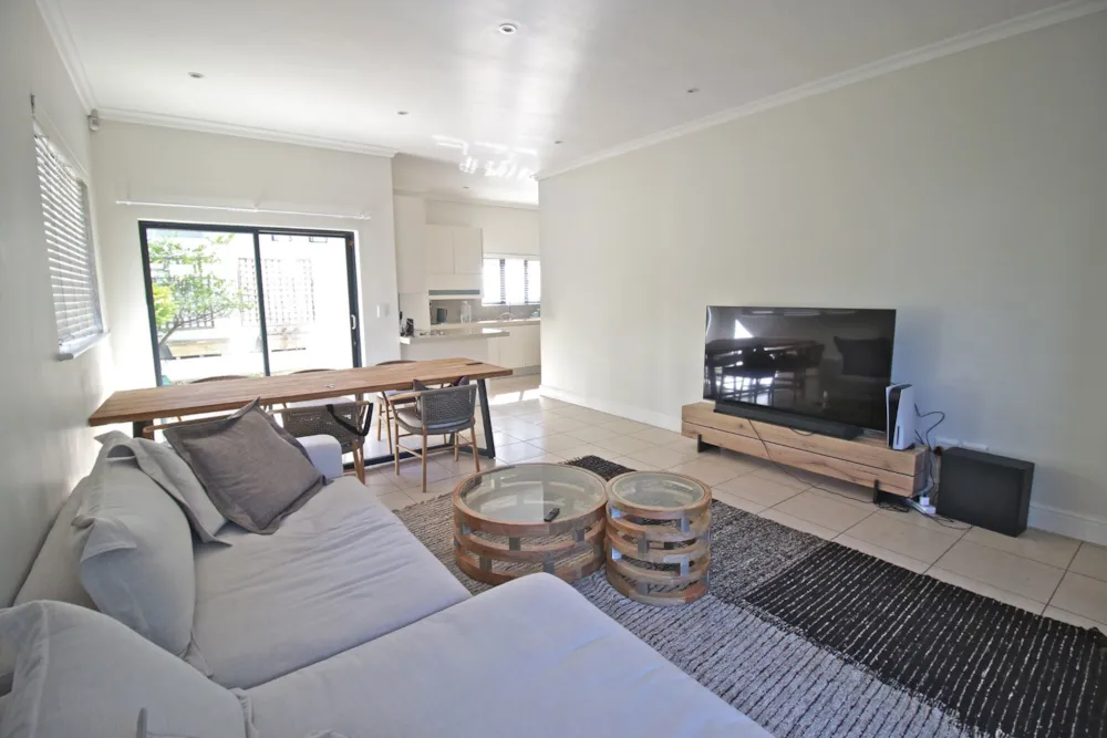 House let in Plattekloof - 1PLA1720081 House let in Plattekloof - 1PLA1720081