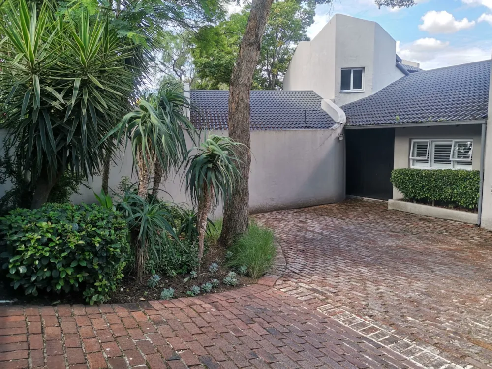 House let in Edenburg, Rivonia - JBL1735303 House let in Edenburg, Rivonia - JBL1735303