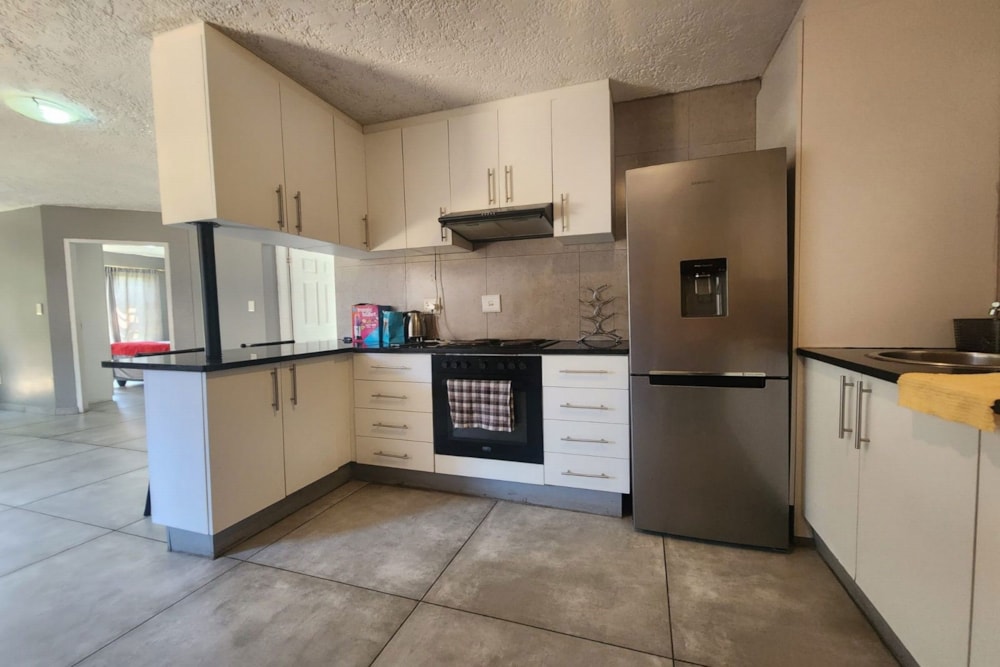 Apartment for sale in Amanzimtoti - 1WB1644419