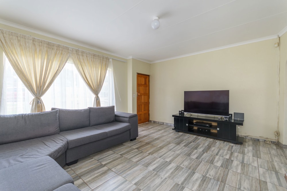 House for sale in Terenure - KTP1643032 House for sale in Terenure - KTP1643032