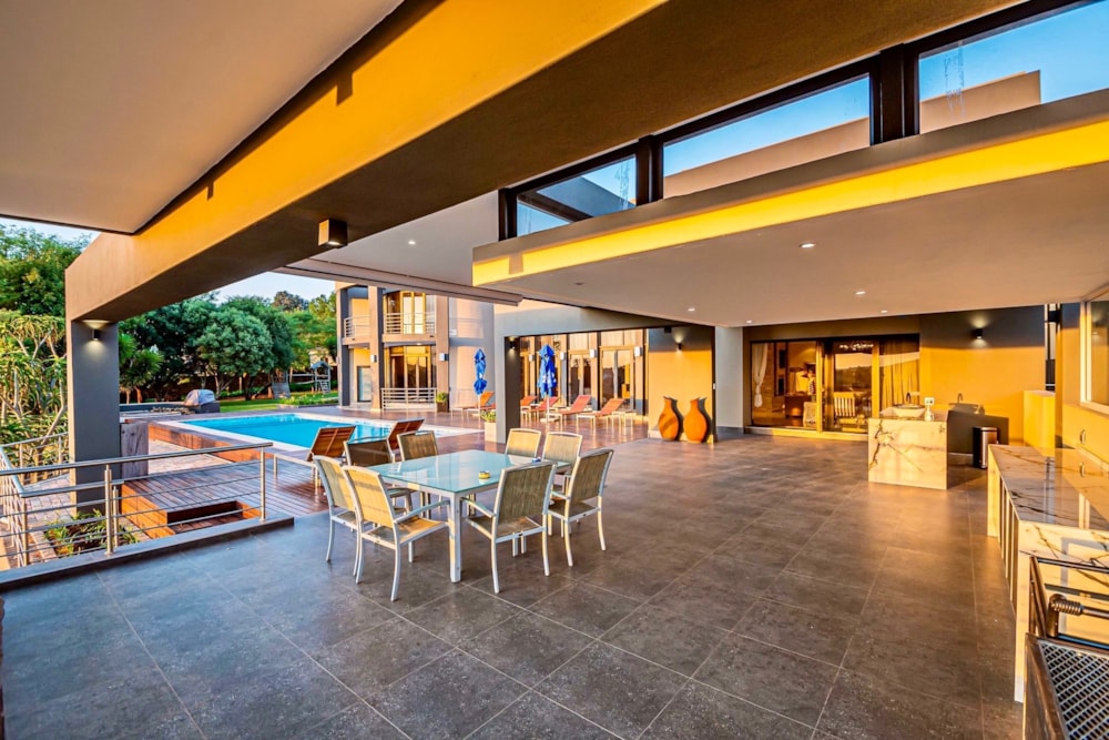 House for sale in Mooikloof Equestrian Estate - PT1551544