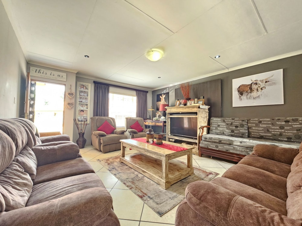 Townhouse sold in Pioneer Park - 1NW1641728 Townhouse sold in Pioneer Park - 1NW1641728