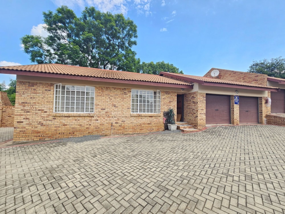 Townhouse sold in Pioneer Park - 1NW1641728 Townhouse sold in Pioneer Park - 1NW1641728