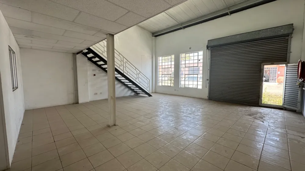 Commercial industrial property sold in Block 3 Industrial, Botswana - 3BO1575892 Commercial industrial property sold in Block 3 Industrial, Botswana - 3BO1575892