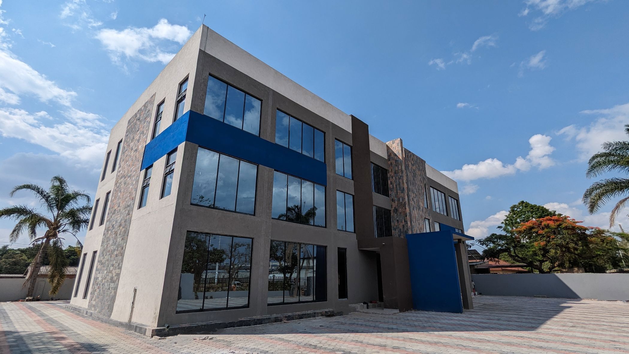 Commercial office let in Olympia Park, Zambia - 3ZA1595852