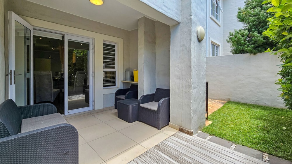 Townhouse to rent in Bryanston - JBL1738414
