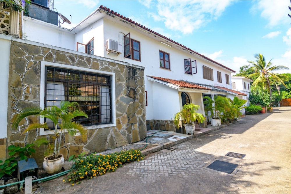 Townhouse sold in Nyali, Kenya - 3KE1640671 Townhouse sold in Nyali, Kenya - 3KE1640671