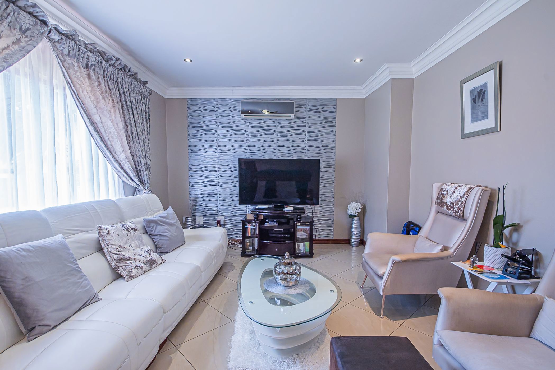 Double-storey house sold in Ninapark - PTM1644418