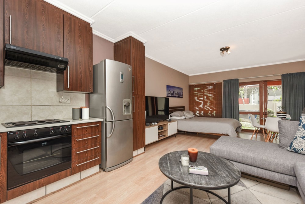 Bachelor apartment for sale in Lonehill - FW1699034 Bachelor apartment for sale in Lonehill - FW1699034